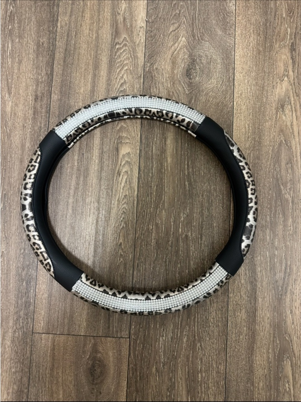 Leopard Print Steering Wheel Cover